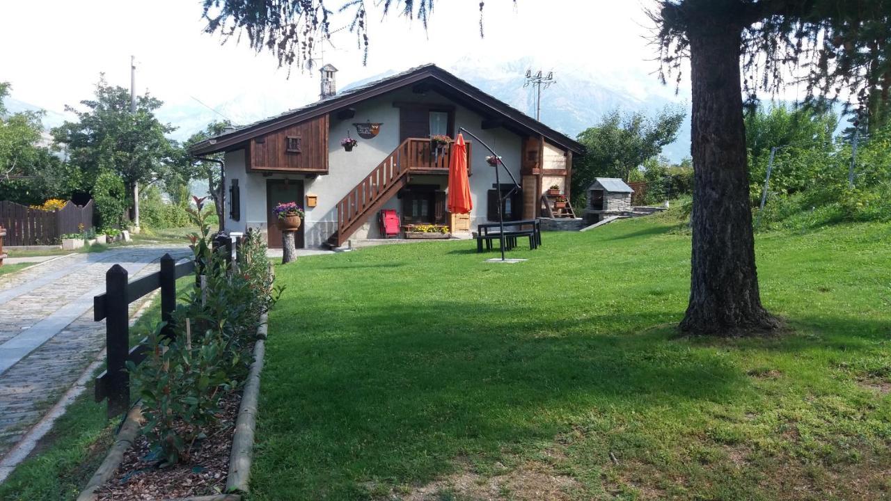 Maison Des Abeilles Vda Gressan N 0028 المظهر الخارجي الصورة